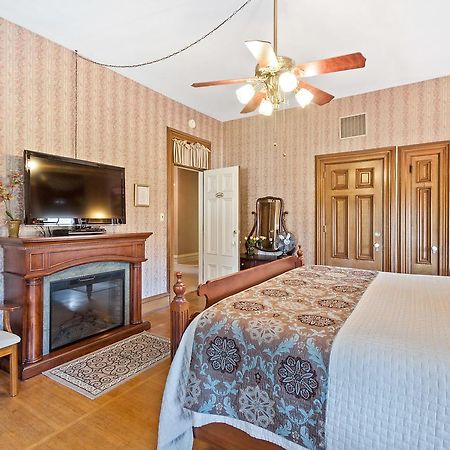 Lovelace Manor Bed And Breakfast Lancaster Eksteriør billede