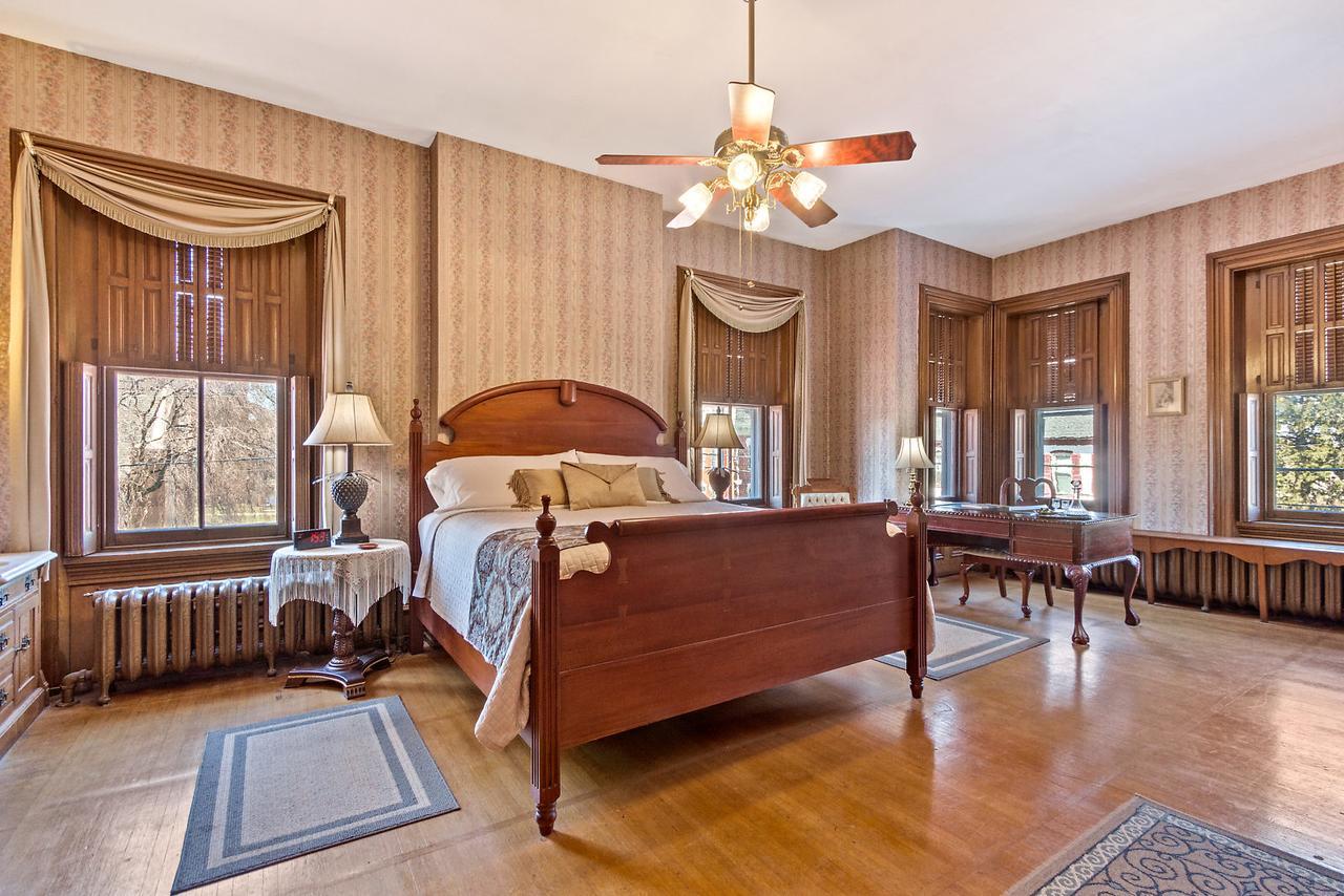 Lovelace Manor Bed And Breakfast Lancaster Eksteriør billede