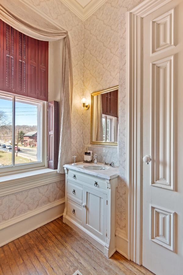 Lovelace Manor Bed And Breakfast Lancaster Eksteriør billede